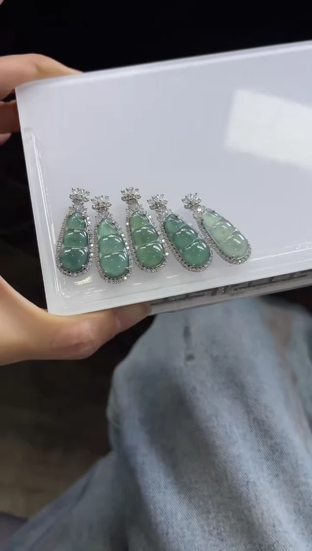 【闪购商品】翡翠颈饰银S925镶嵌Z157 /多样性发一件/配绳子