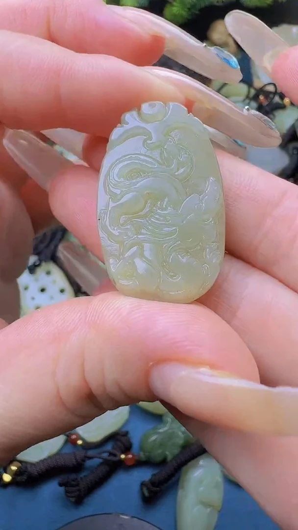 和田玉未镶嵌颈饰7