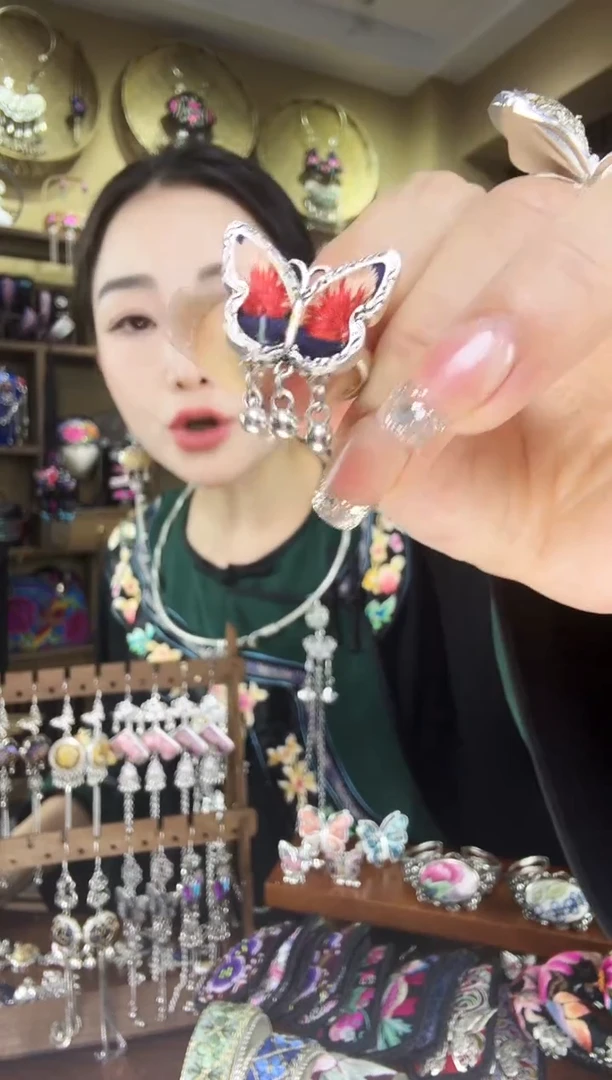 刺绣非遗刺绣民族风饰品
