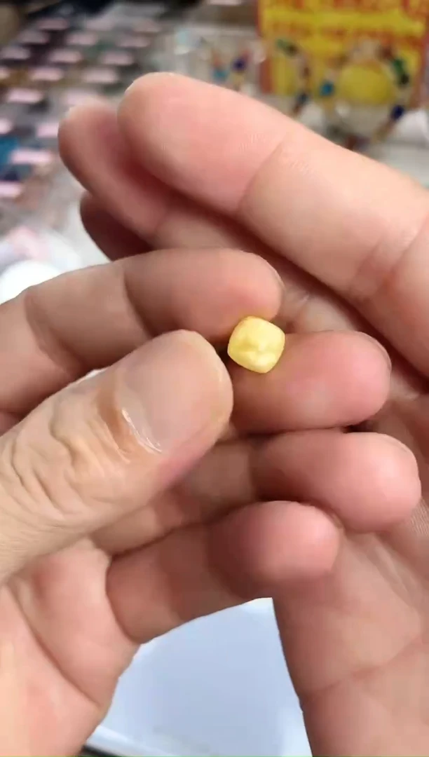 裸石琥珀未镶嵌蜜蜡8m+