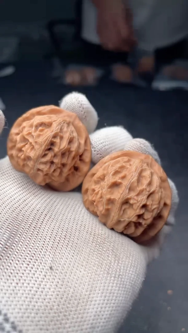 把件文玩核桃a197  宫灯   37尺