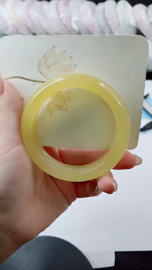 未镶嵌手镯石英质玉多样性发货L236