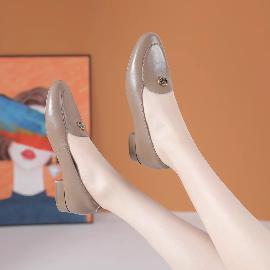 703033(山茶花)头层牛皮复古手工百搭一脚蹬单鞋