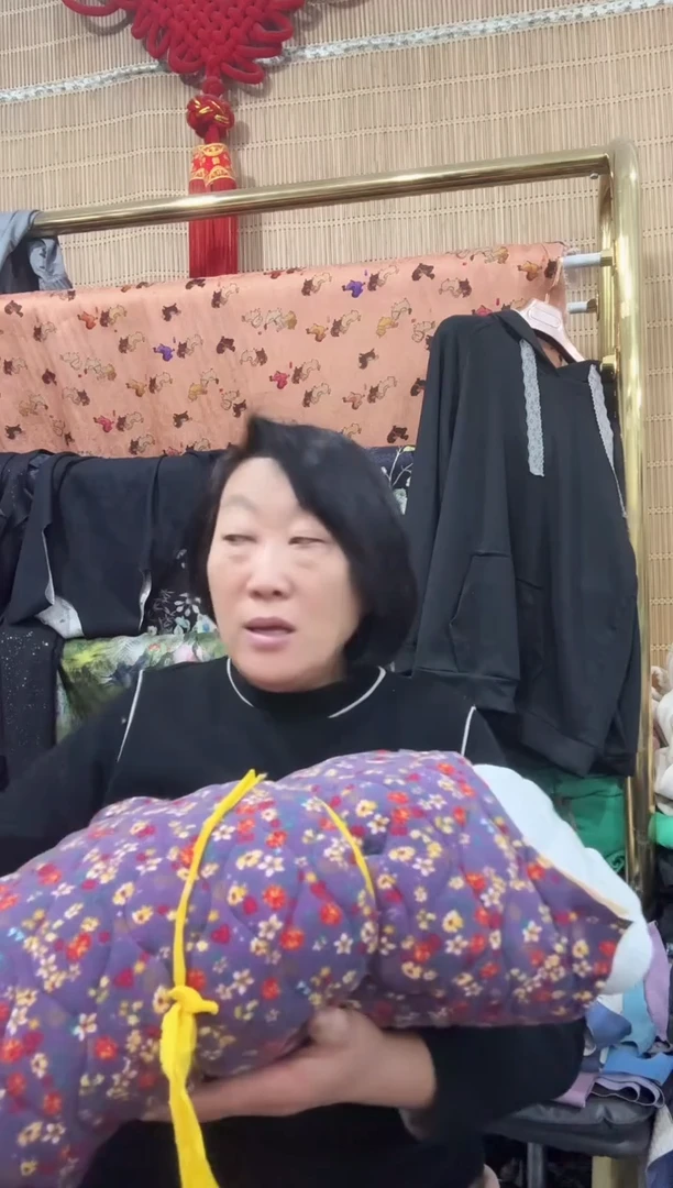 石墨烯女士紫花大码棉衣裁片一件