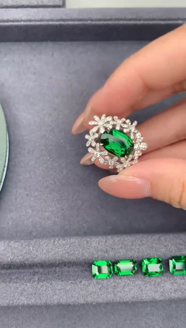 未镶嵌珠宝半成品石榴石（沙弗莱）3.5ct沙弗莱     定制    FG