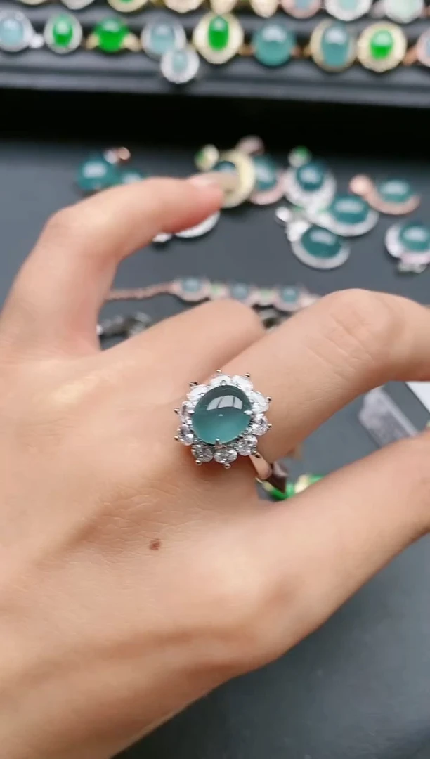 翡翠戒指银S925镶嵌111111