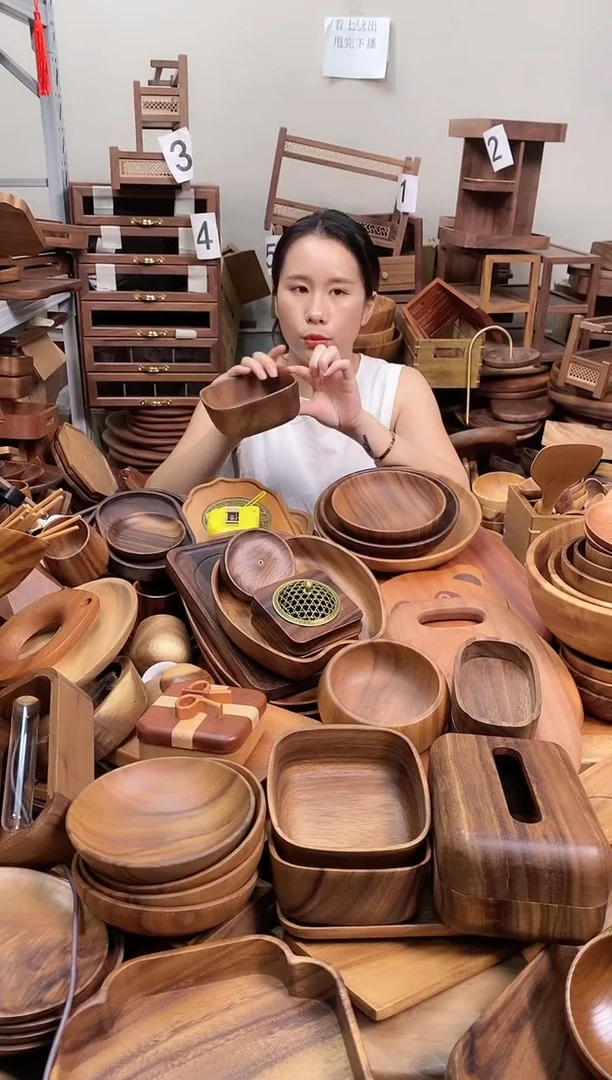 南美胡桃木正方砵13*5.5cm