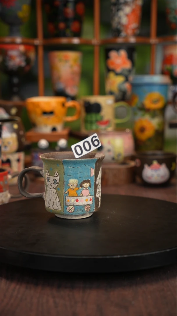 景德镇釉下彩手绘脏脏杯006