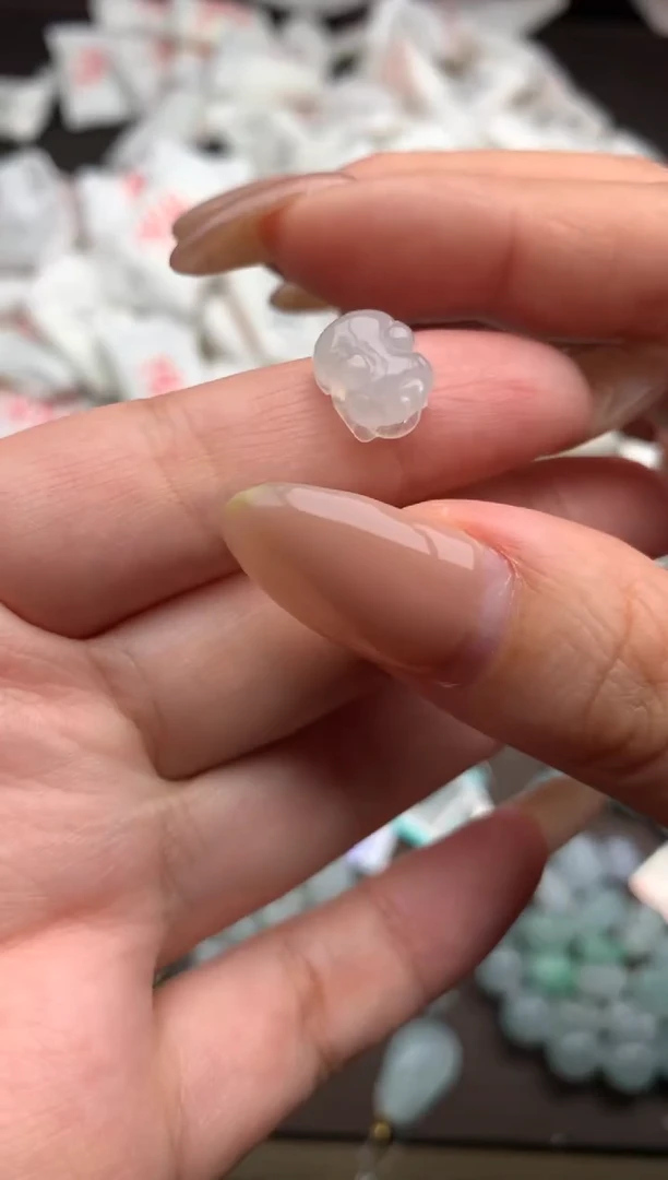 【闪购商品】翡翠颈饰未镶嵌一 29