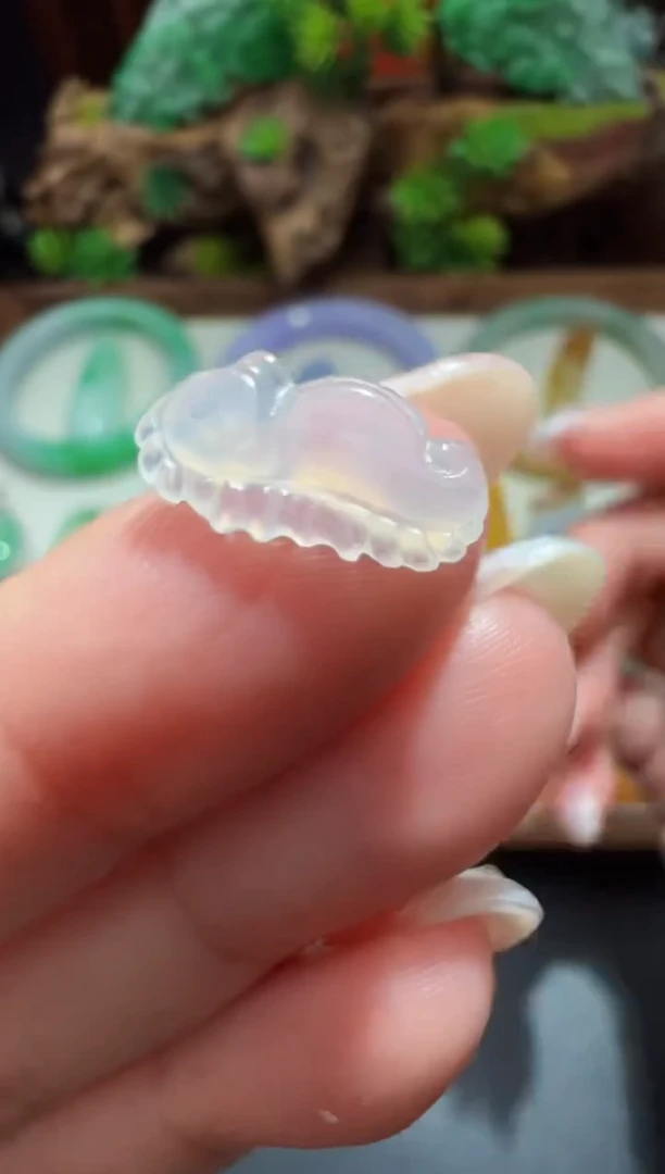 未镶嵌定制翡翠14.4*7.8*2.7海马