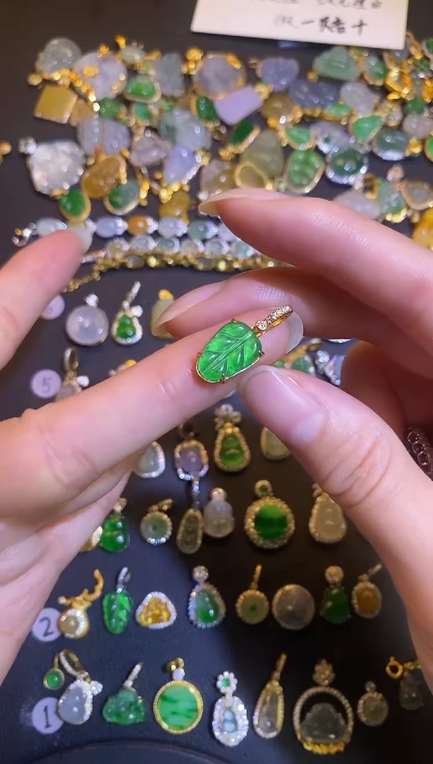 吊坠(不含链)银S925镶嵌翡翠1