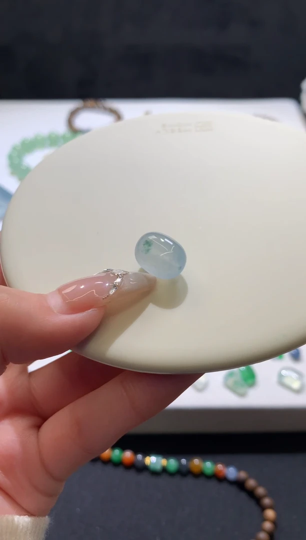 未镶嵌裸石翡翠冰飘花随形