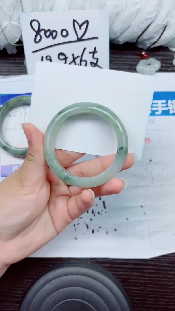 石英质玉手镯未镶嵌A110-50.51