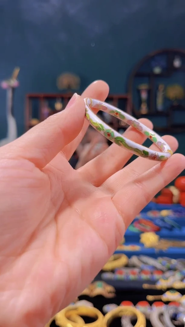 【闪购商品】非遗景泰蓝开口手镯白色 50