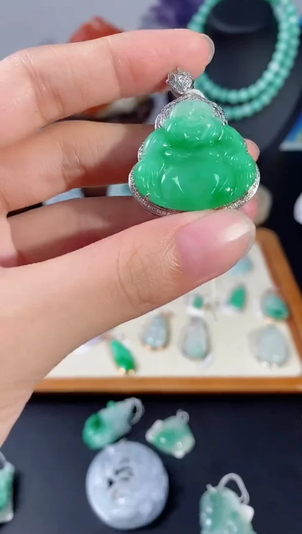 吊坠(不含链)18K金镶嵌翡翠866