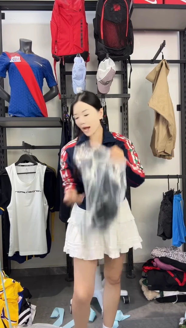 131   编码 瑕疵款直播间过款为准 尺码 袜子 瑕疵无售后