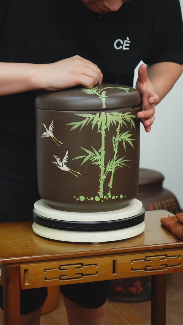 宜兴原矿紫砂茶叶罐