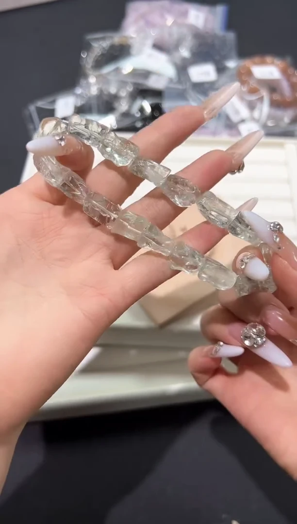 水晶手串未镶嵌74M多样性发其一【1条】默认微瑕