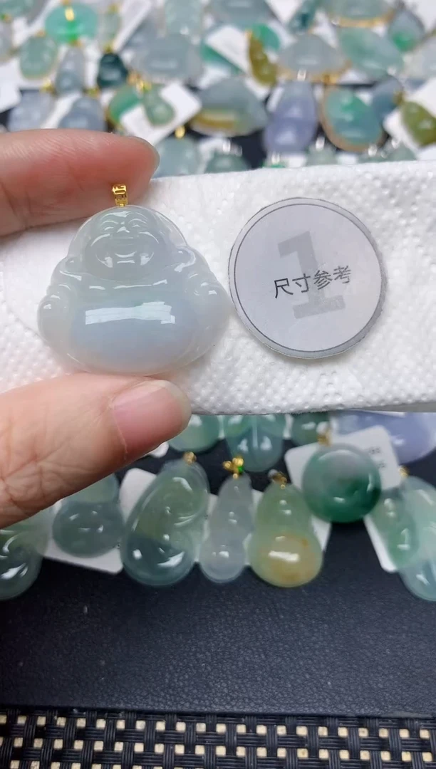 颈饰18K金镶嵌翡翠天然缅甸A货翡翠