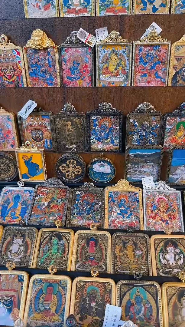 吊坠黑*妙音天女+一如嘎乌盒（补16）