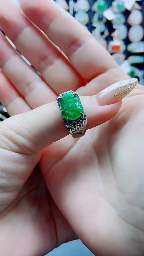 未镶嵌戒指翡翠烟天然翡翠A货男戒