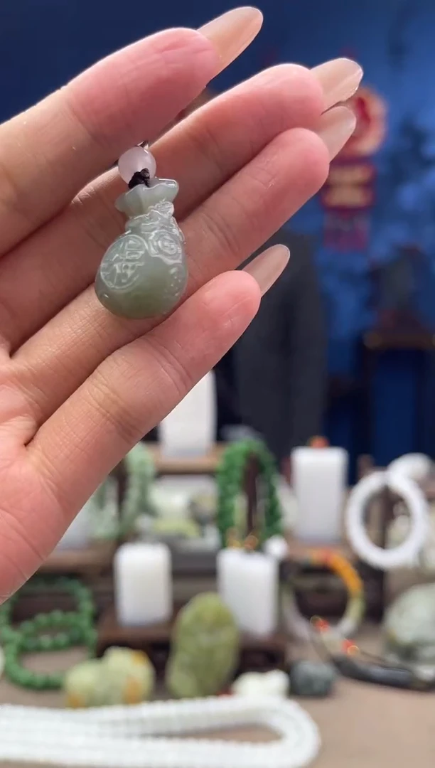 【闪购商品】和田玉颈饰未镶嵌1