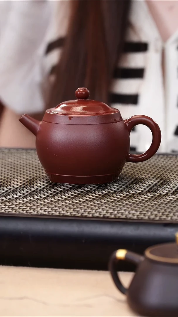 茶壶紫砂朱泥超精工嵌盖圆鼓汉瓦130cc