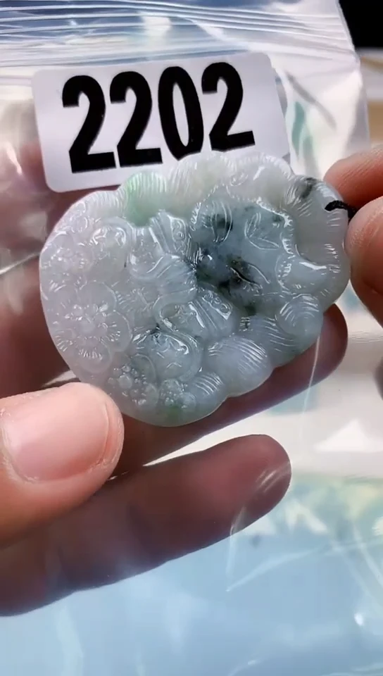 【闪购商品】翡翠挂件未镶嵌天然翡翠吊坠挂件