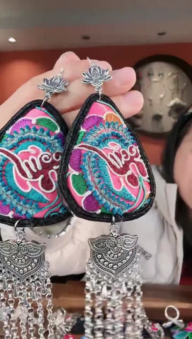 织绣非遗手工苗绣刺绣耳环22