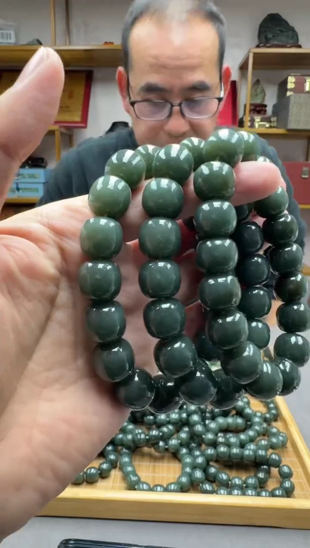 未镶嵌手链和田玉14且末瓷蓝多样性发货·拍一发一······老型珠