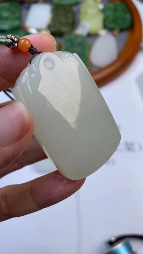 未镶嵌和田玉挂件高****g303473