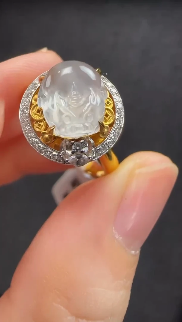 翡翠戒指18K金镶嵌437貔貅一枚