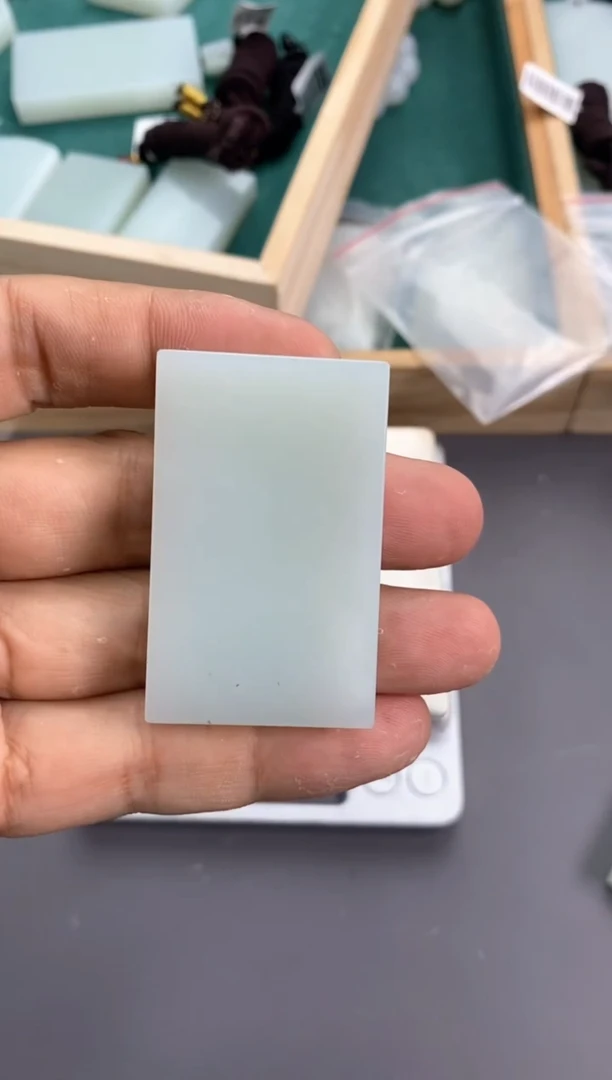 定制和田玉定制挂件3*5带黑点