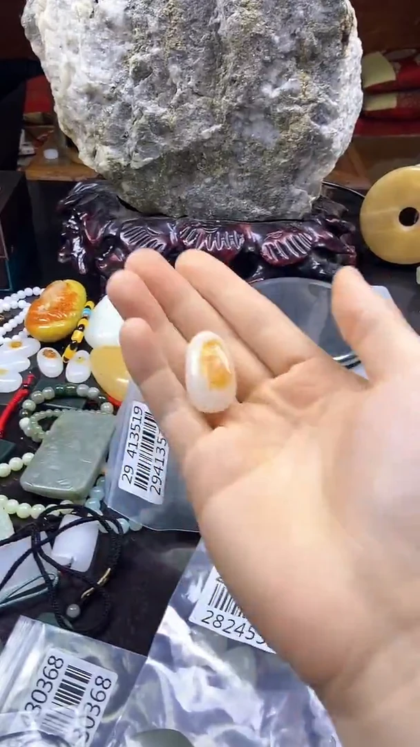 和田玉（糖玉）未镶嵌颈饰主播推荐！！主播推荐！！