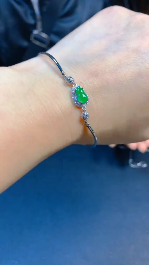 【闪购商品】翡翠手链未镶嵌0883960024多样性发一