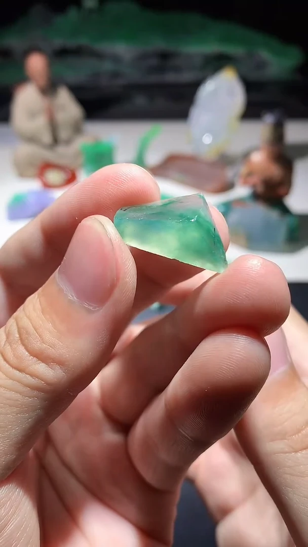 未镶嵌定制翡翠戒面