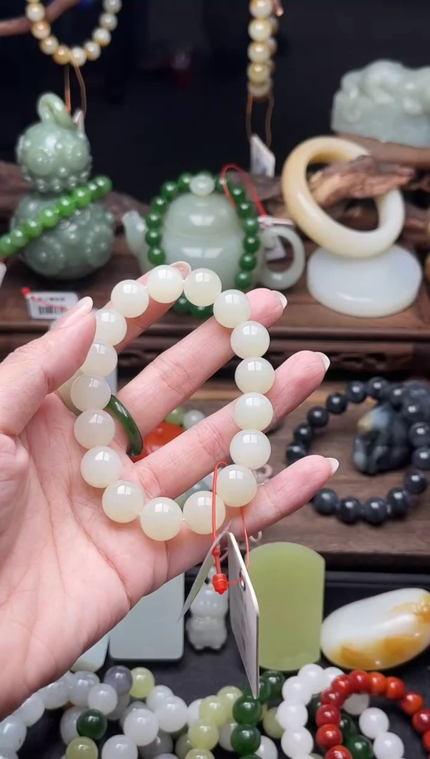 手串未镶嵌和田玉卡12若羌白玉 圆珠9010903