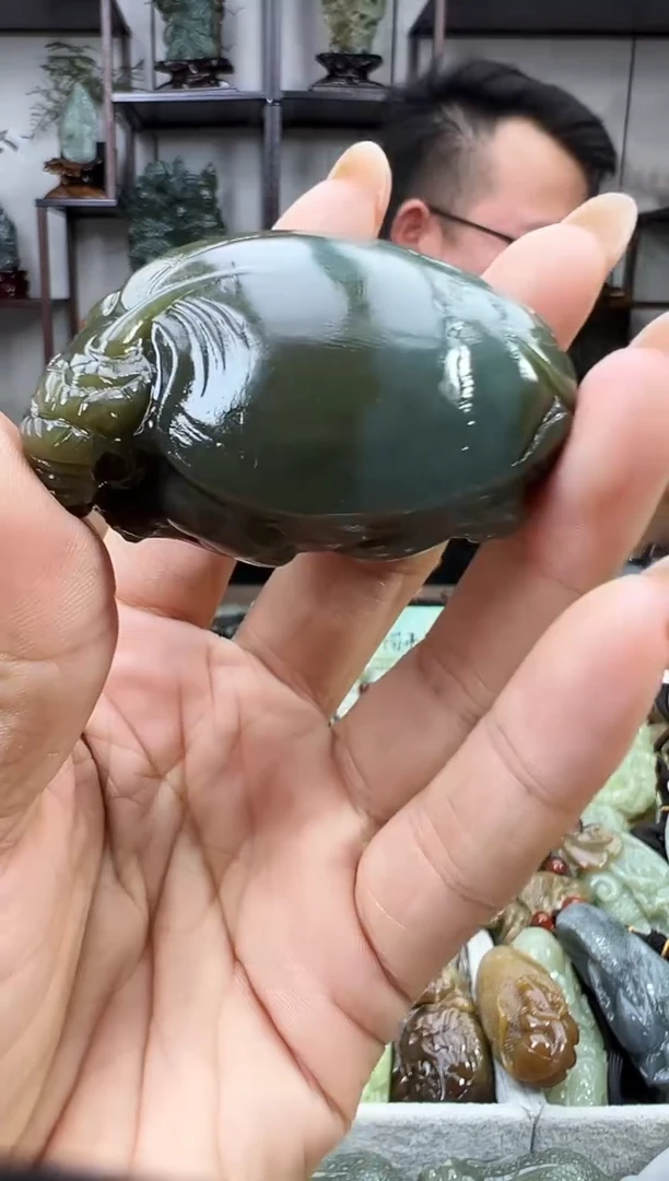 和田玉未镶嵌把件80