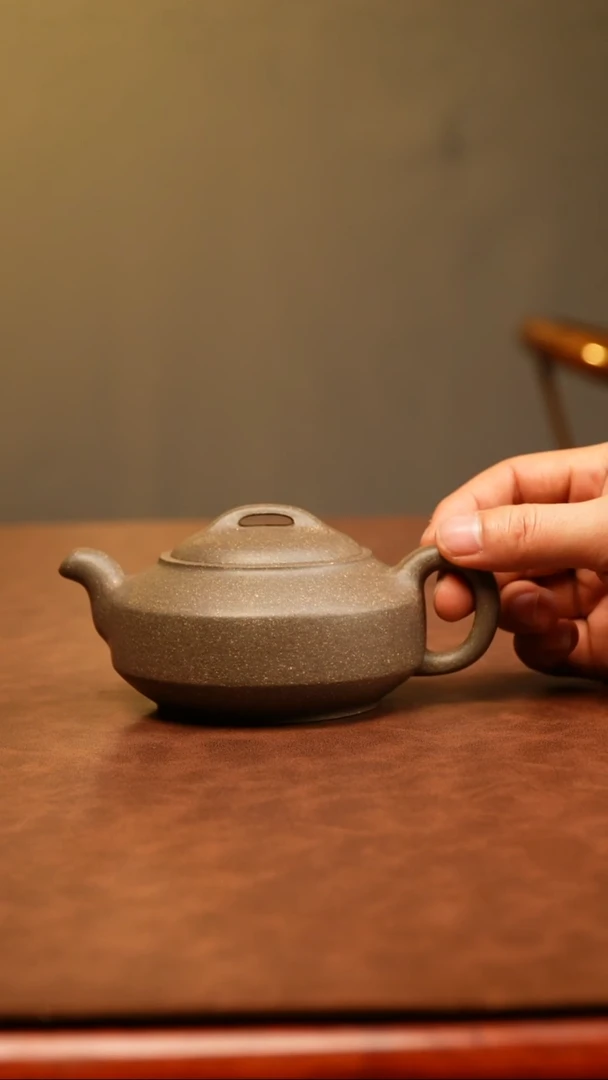 茶壶紫砂AA10554王青汉君青段240cc全手