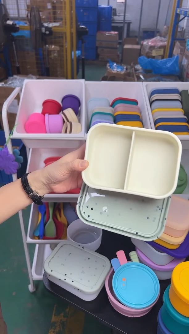 硅胶-米底黑点绿盖-2格小盒-700ml