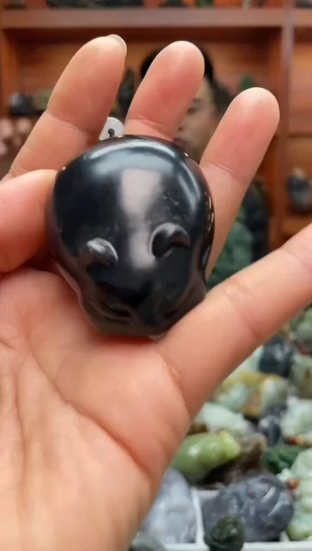 未镶嵌和田玉把件1