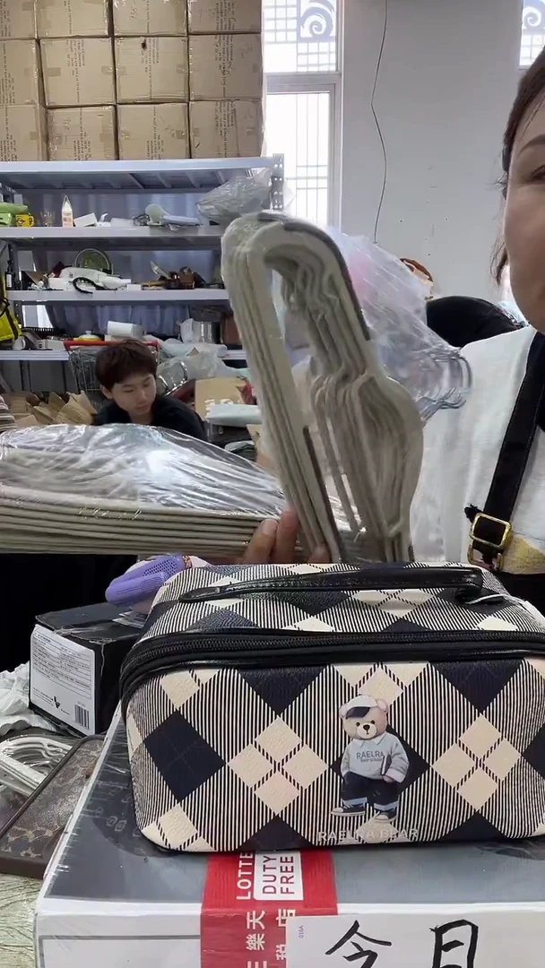 牦牛剖层皮革琪老板女包1号店超好看