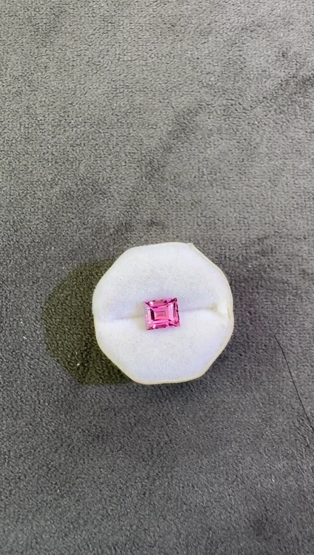 未镶嵌珠宝半成品碧玺1ct
