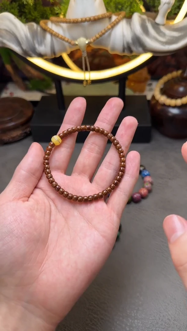 手串紫金鼠B541实心精工4*5柠檬黄