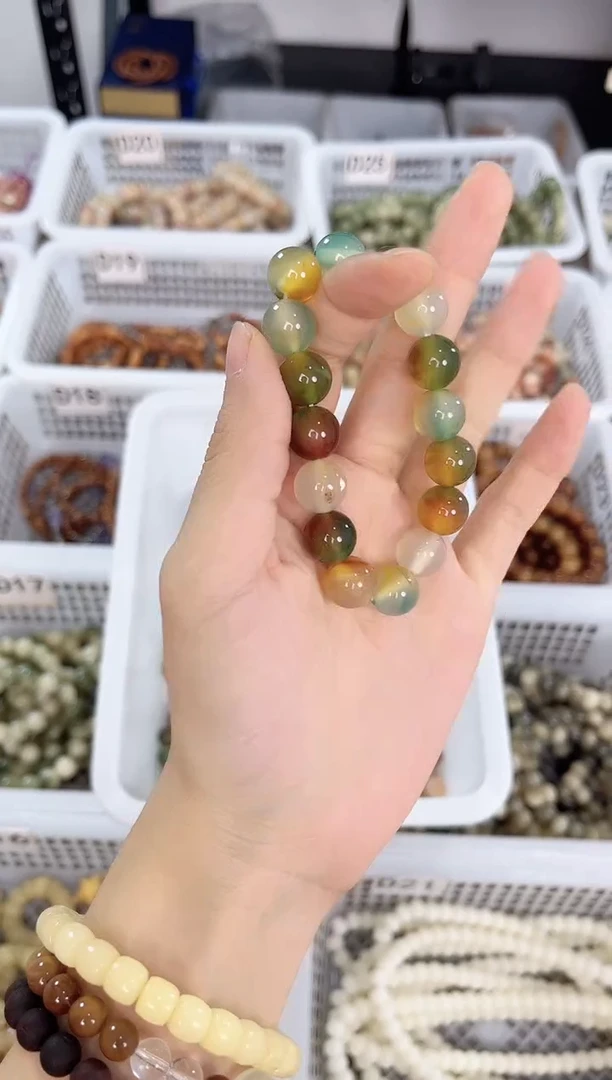 未镶嵌手链玛瑙/玉髓孔雀玛瑙单圈手串