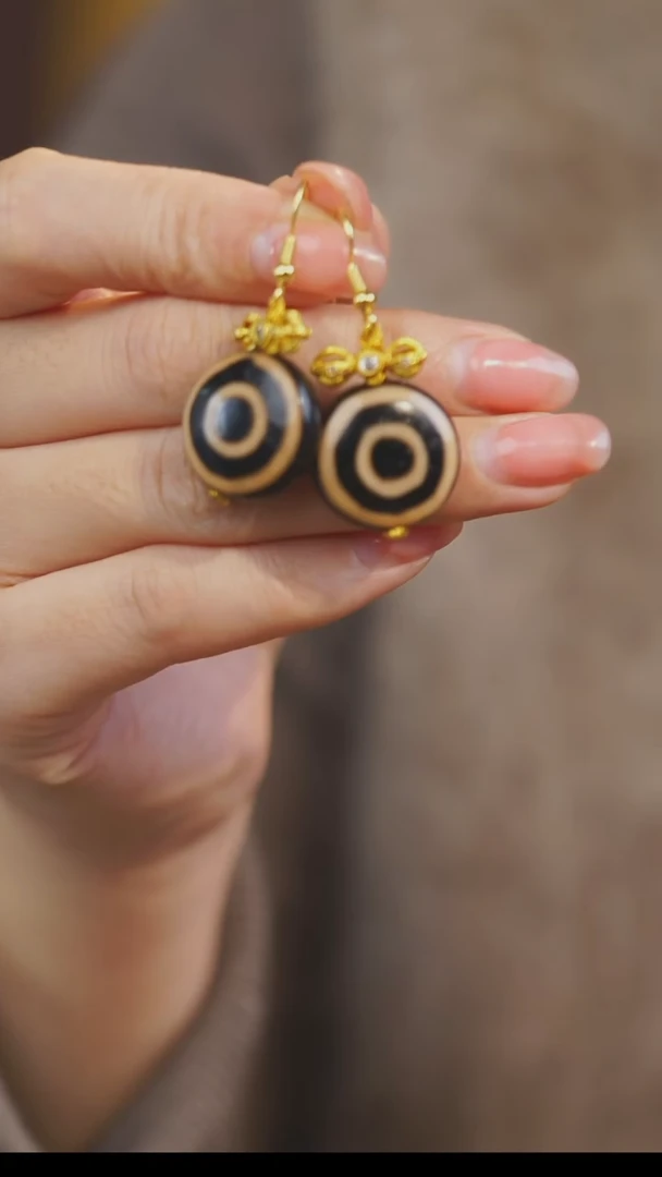 【闪购商品】玛瑙/玉髓耳环未镶嵌多样性发一