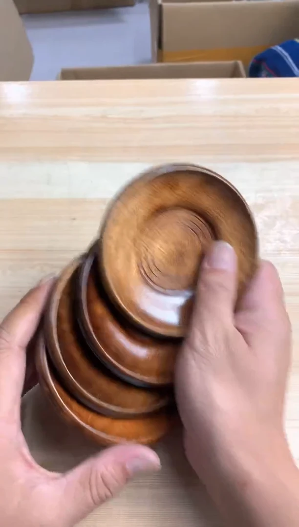 默认微瑕，no退no换，介意勿拍