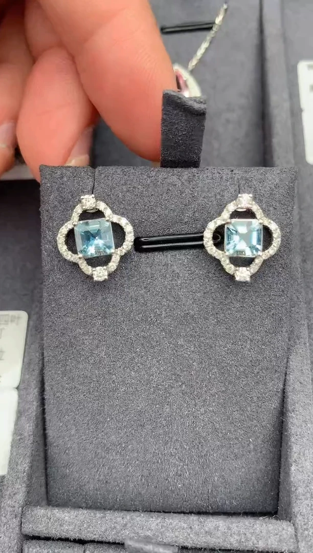 【闪购商品】海蓝宝石颈饰18K金镶嵌海蓝宝耳钉