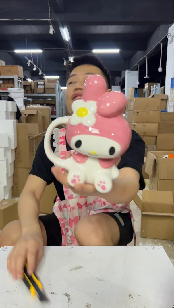 瓷片美乐蒂全身杯