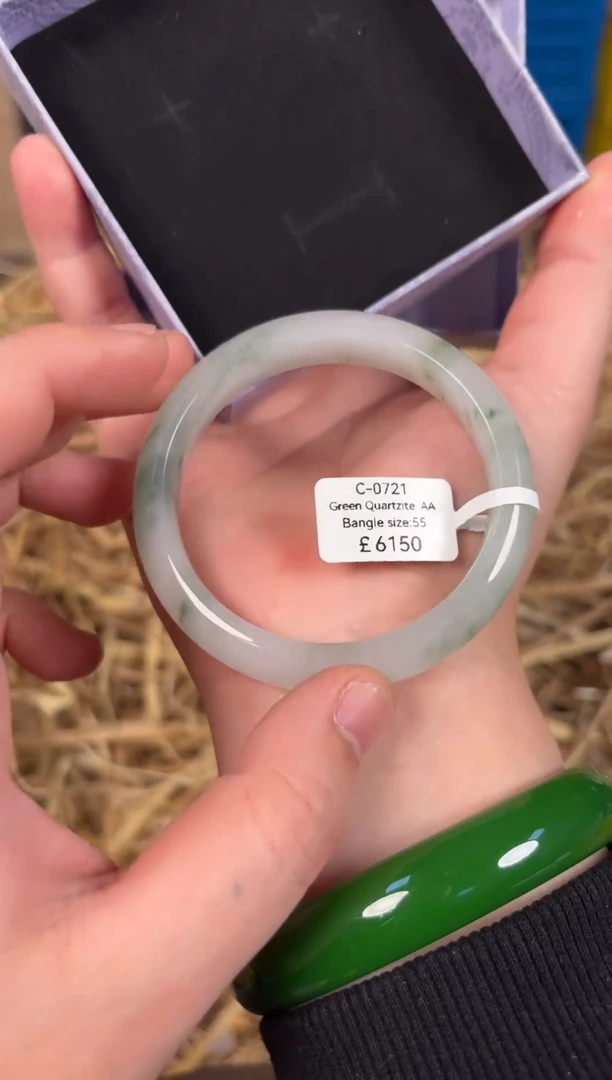 未镶嵌手镯石英质玉C0721